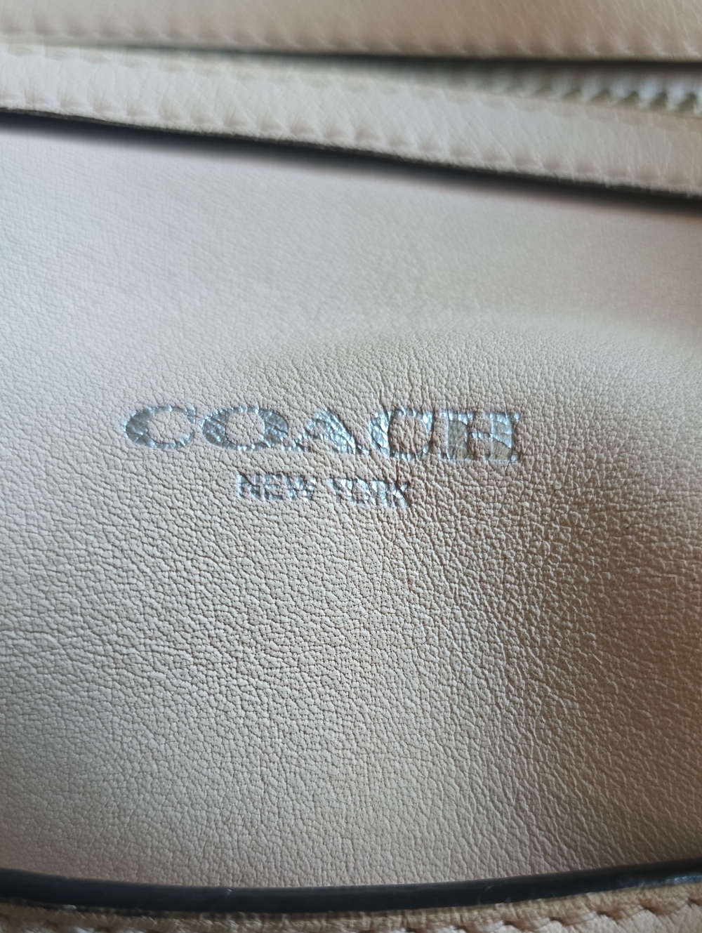 Coach Satchel - Picture 2 of 12